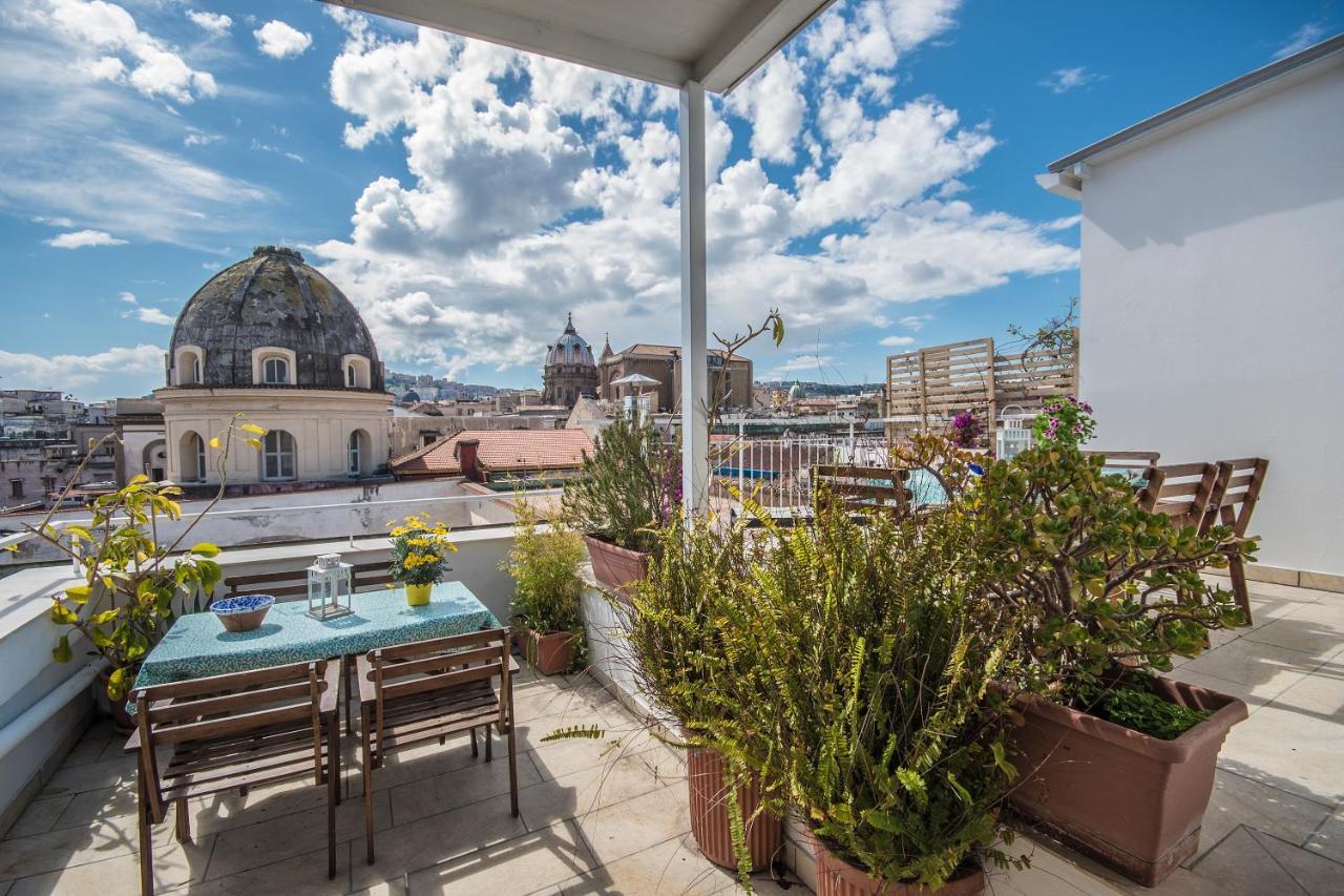 Relais Old Naples From A Terrace Apartment ภายนอก รูปภาพ